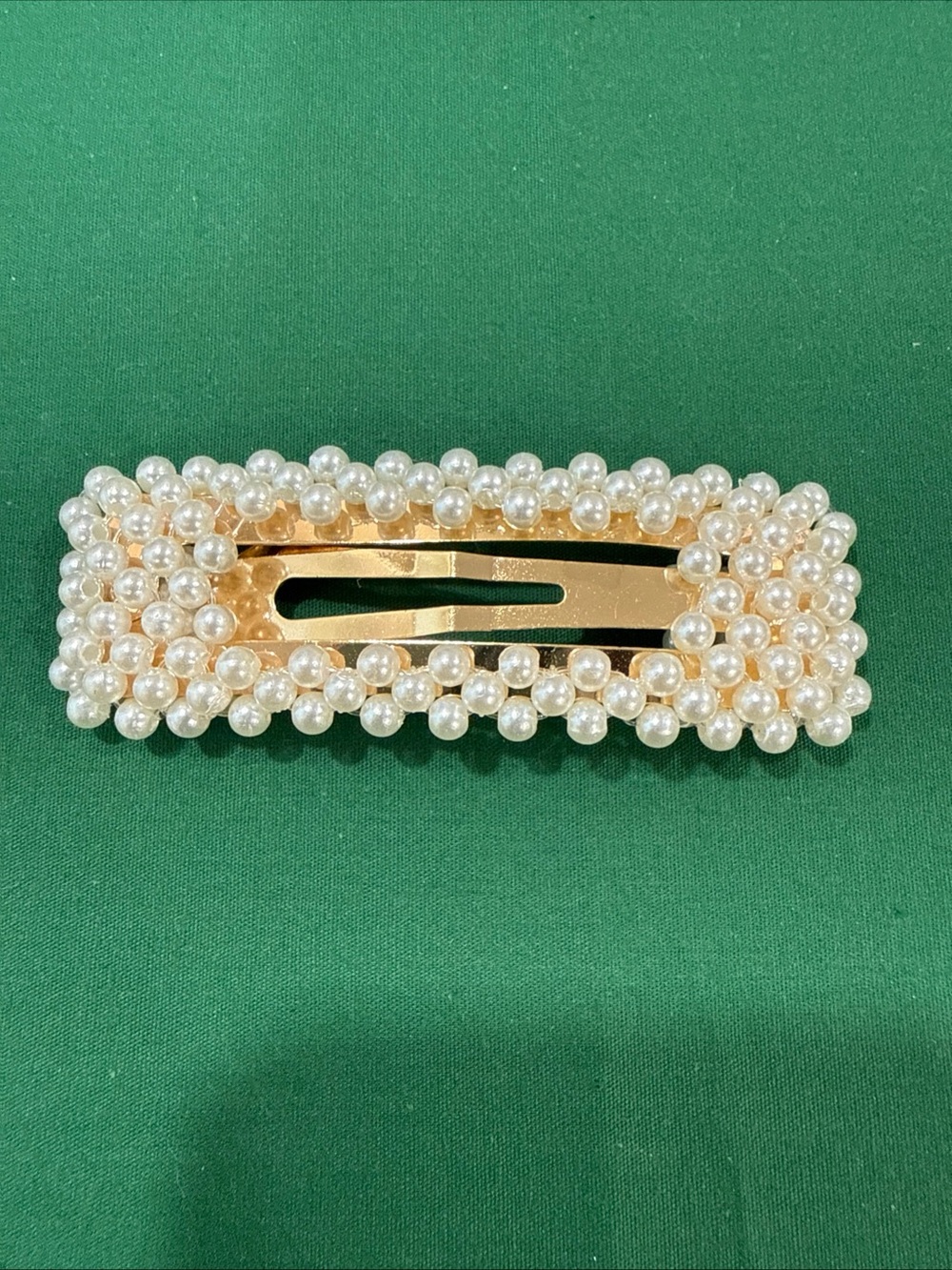 Pearl-Embellished Gold Rectangular Hair Clip - White Pearls 41F